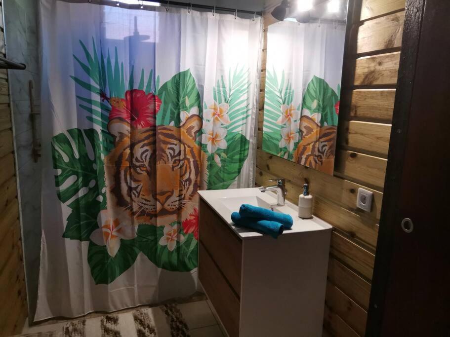 Blue Marlin Bungalow Neuf 4 Personnes Bouillante Esterno foto